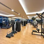 Upgraded Luxury Studio Apartment - Marina View - 5-Star Hotel Amenities