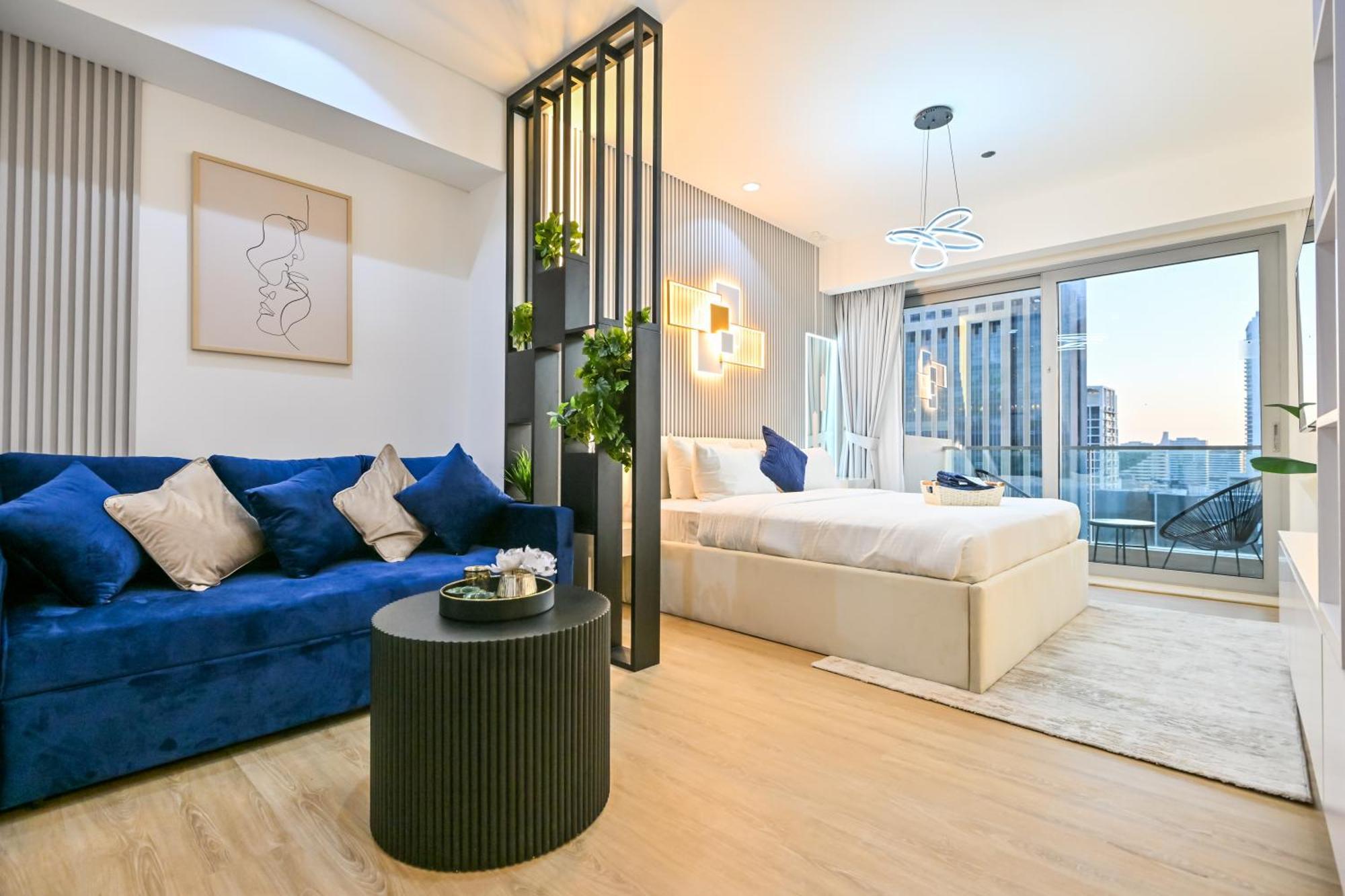Apartment Upgraded Luxury - Marina View - 5-star Amenities