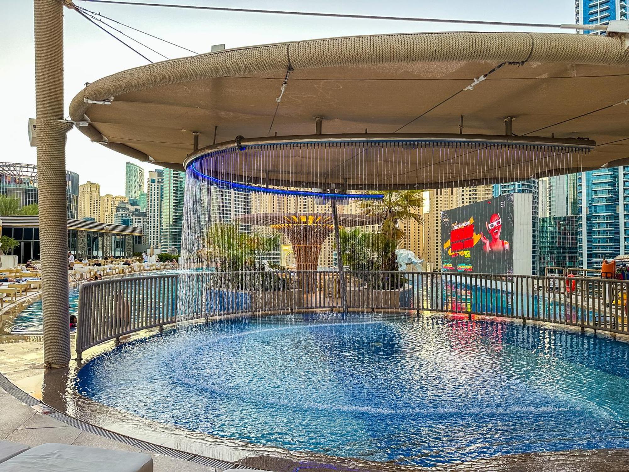 Apartment Upgraded Luxury - Marina View - 5-star Amenities