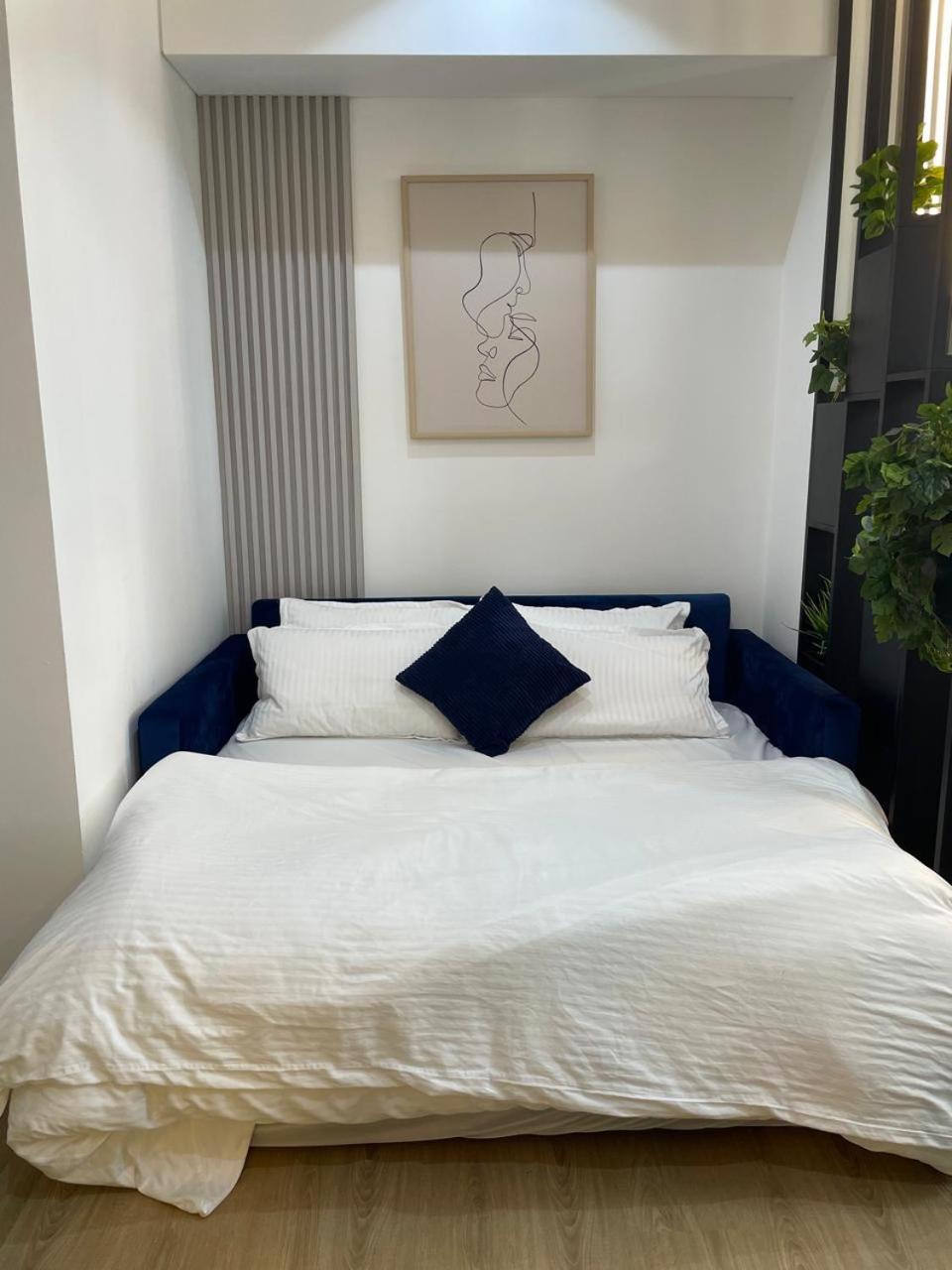 Apartment Upgraded Luxury - Marina View - 5-star Amenities